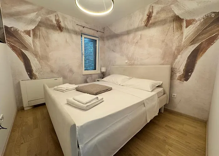 Del Mar Apartman *